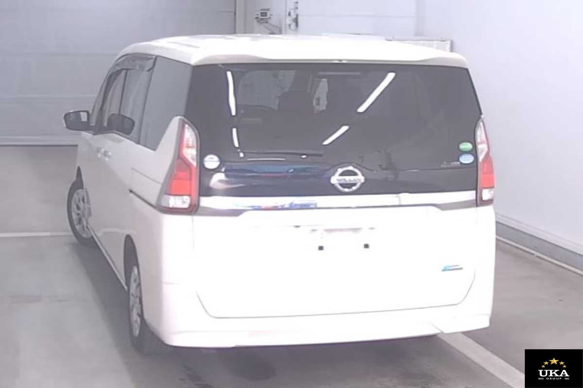 2017 Nissan Serena