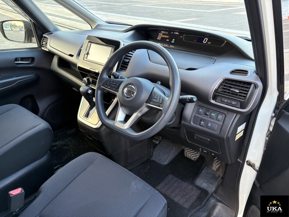2017 Nissan Serena