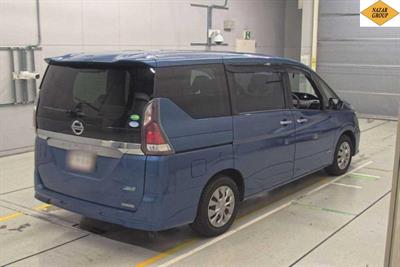 2016 Nissan Serena - Thumbnail