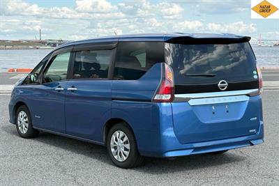 2016 Nissan Serena - Thumbnail