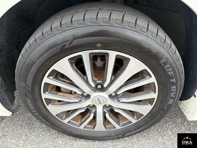 2015 Nissan Serena - Thumbnail