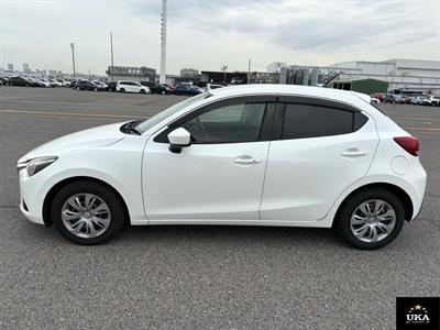 2016 Mazda Demio - Thumbnail