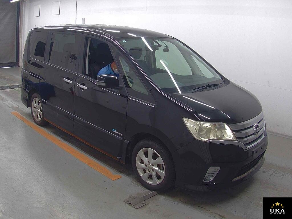 2013 Nissan Serena