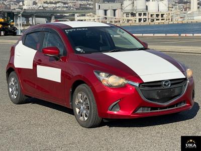 2017 Mazda Demio