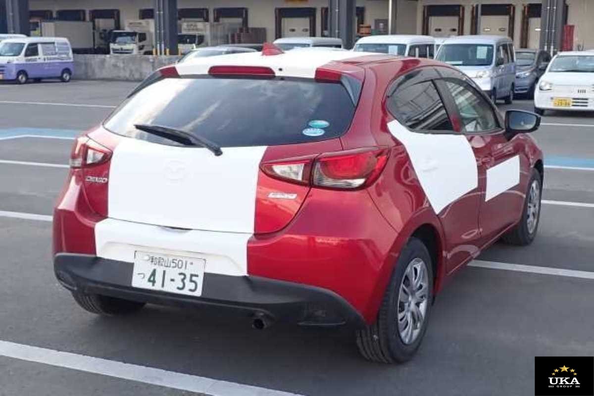 2017 Mazda Demio
