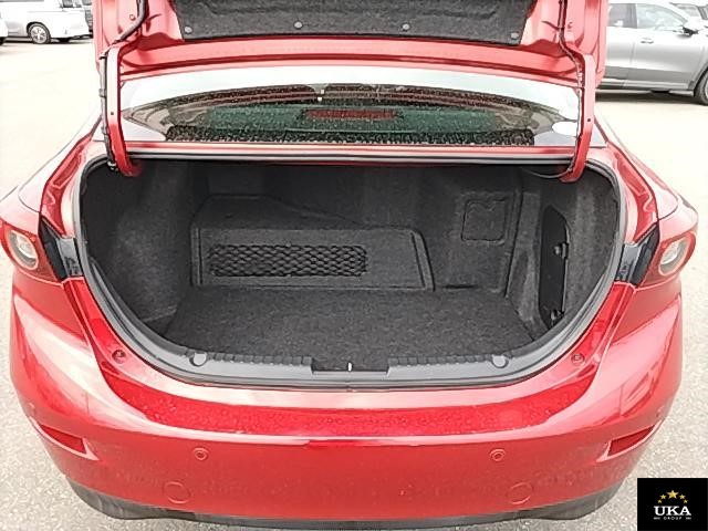 2014 Mazda Axela