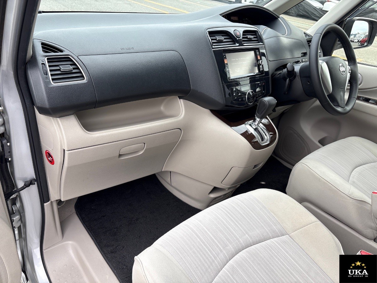 2012 Nissan Serena