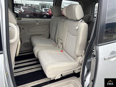 2012 Nissan Serena - Thumbnail