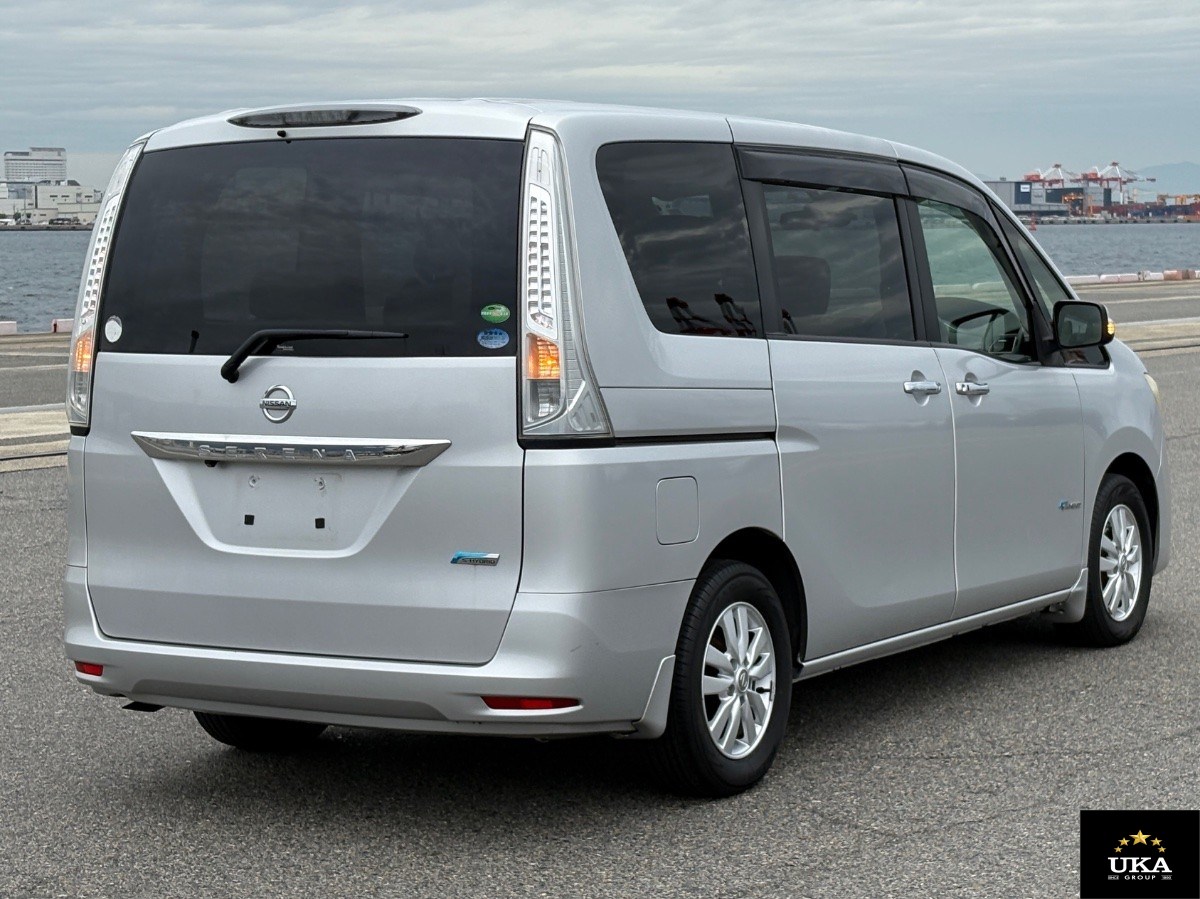 2012 Nissan Serena