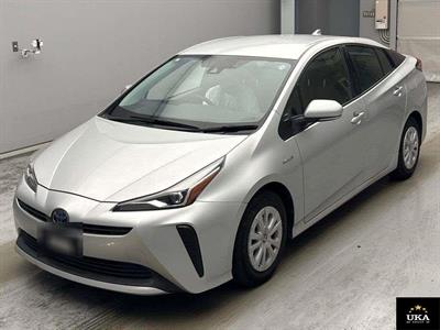2019 Toyota Prius - Thumbnail
