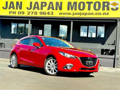 2013 Mazda Axela