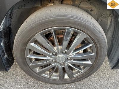 2015 Nissan Serena - Thumbnail