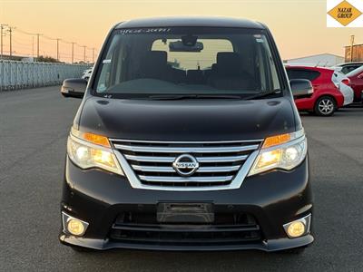 2015 Nissan Serena - Thumbnail