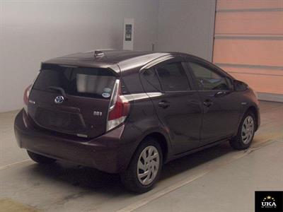 2015 Toyota Aqua - Thumbnail