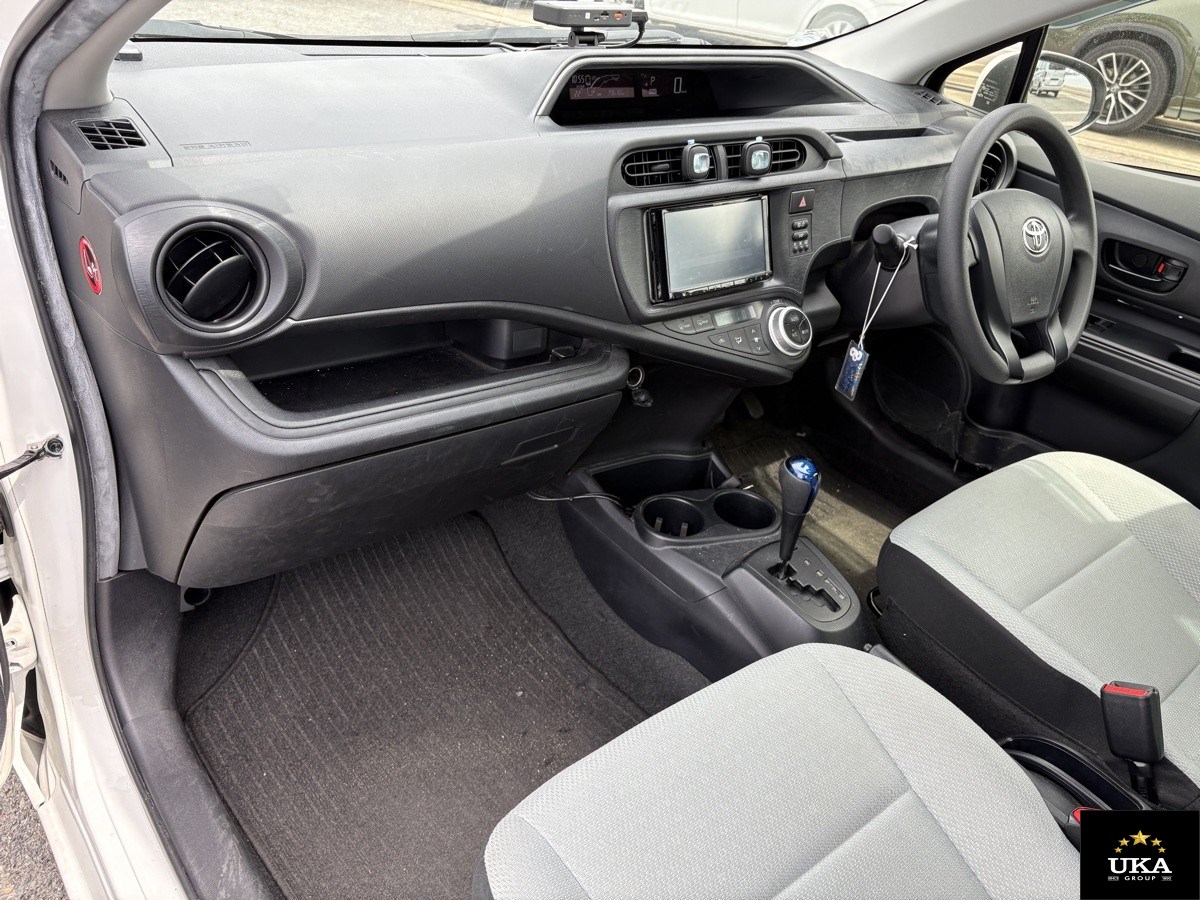 2017 Toyota Aqua