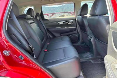 2016 Nissan X-Trail - Thumbnail