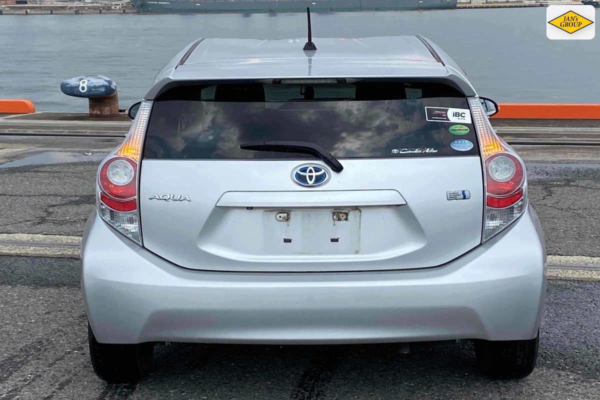 2013 Toyota Aqua