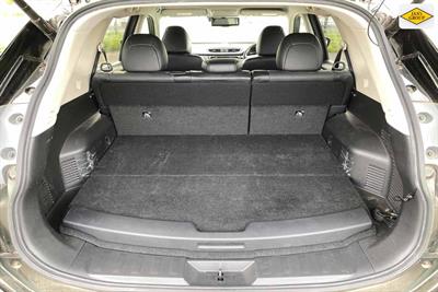 2015 Nissan X-Trail - Thumbnail
