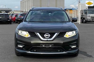 2015 Nissan X-Trail - Thumbnail