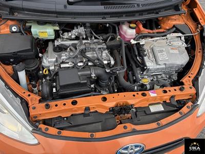 2015 Toyota Aqua - Thumbnail