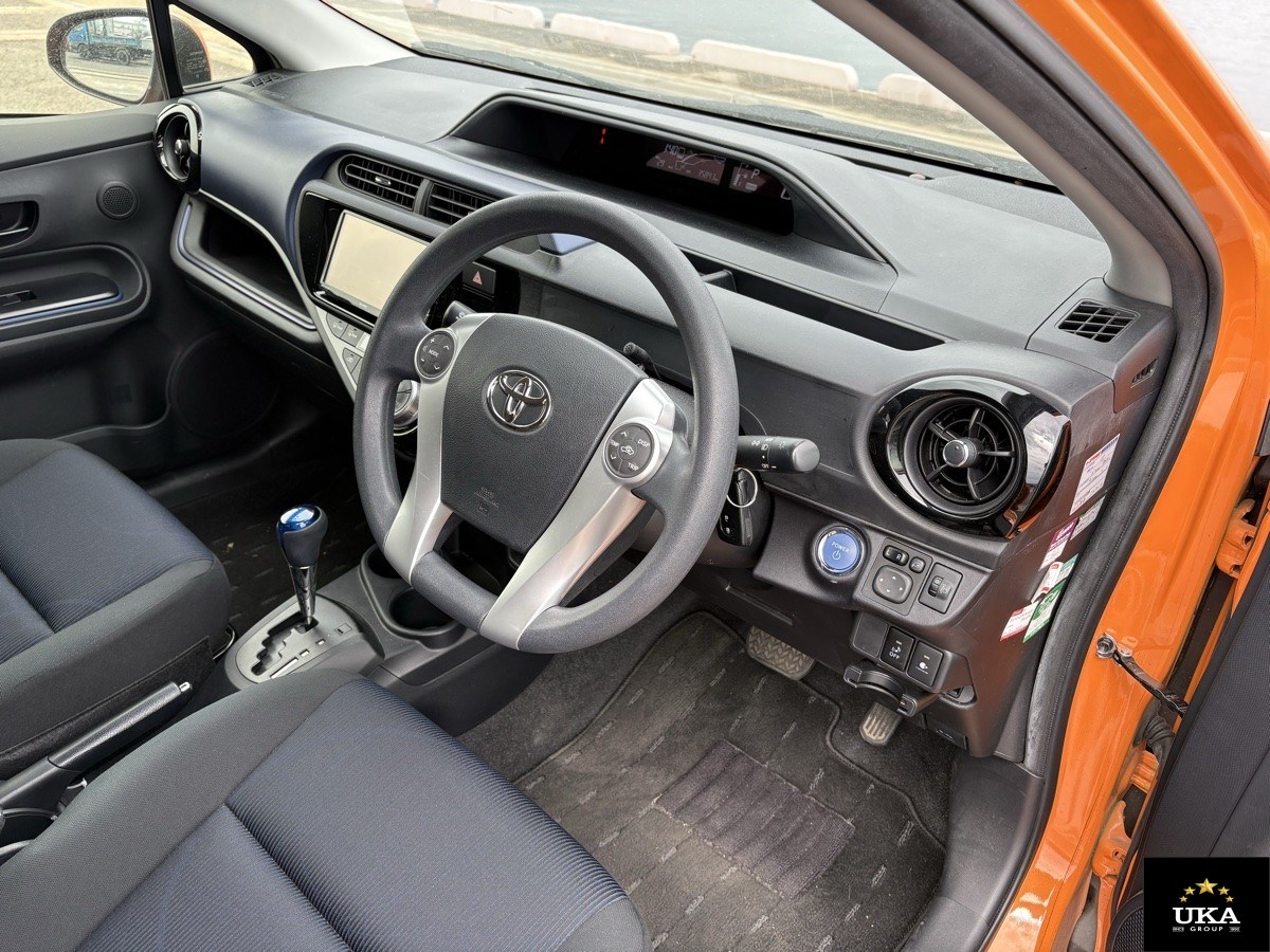 2015 Toyota Aqua