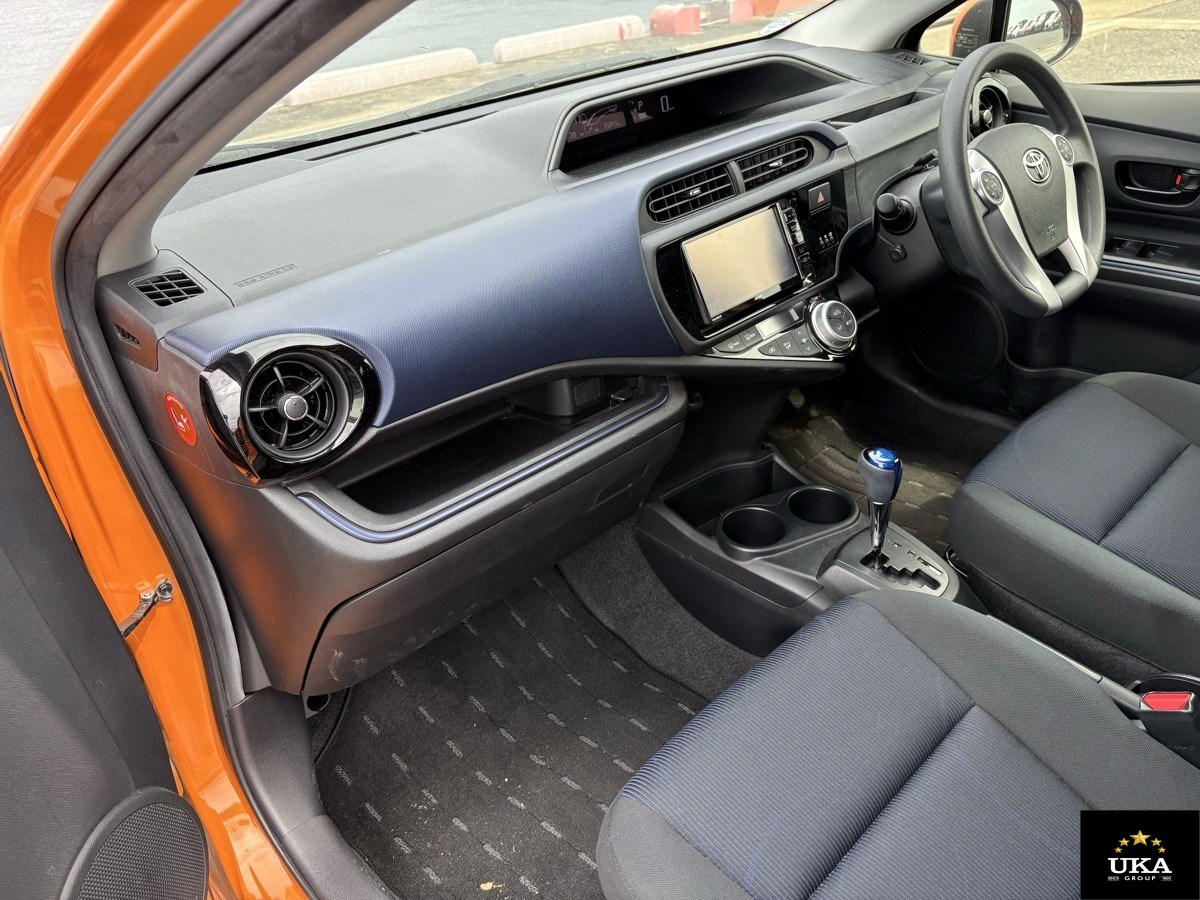 2015 Toyota Aqua