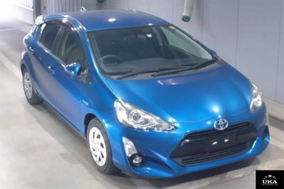 2016 Toyota Aqua - Thumbnail