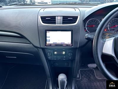 2015 Suzuki Swift - Thumbnail