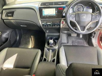 2015 Honda Grace - Thumbnail