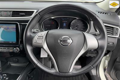 2015 Nissan X-Trail - Thumbnail