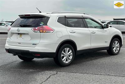 2015 Nissan X-Trail - Thumbnail