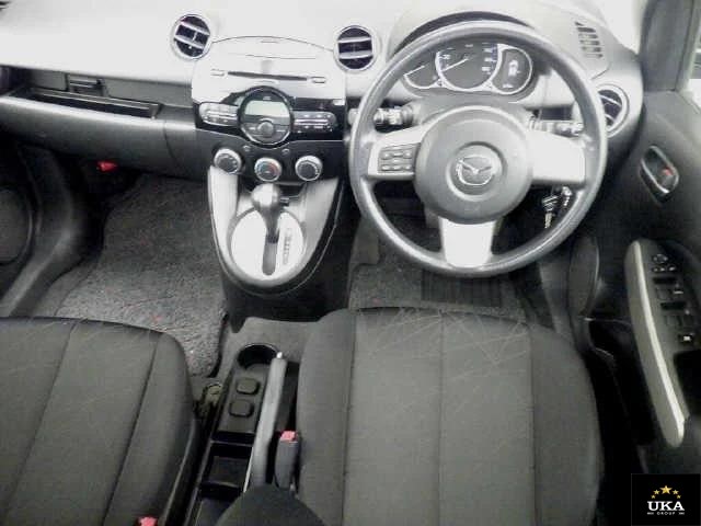 2012 Mazda Demio