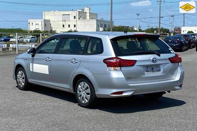 2016 Toyota Fielder - Thumbnail