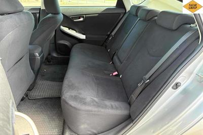 2012 Toyota Prius - Thumbnail
