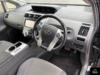 2014 Toyota Prius - Thumbnail