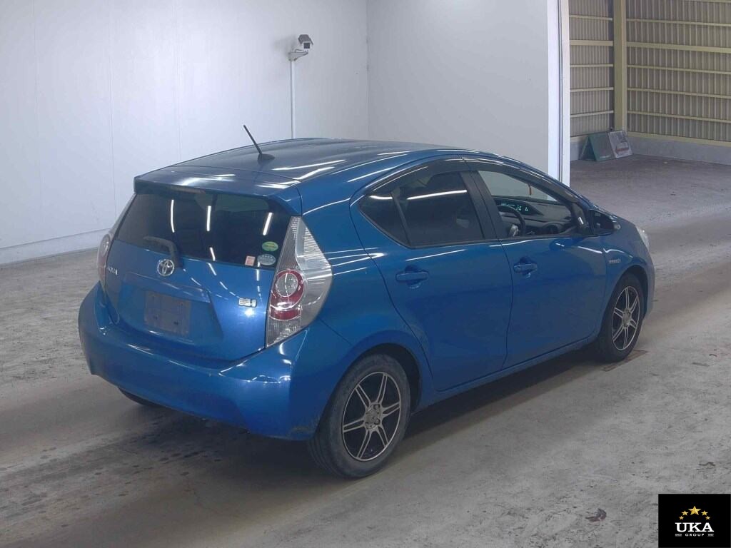2013 Toyota Aqua