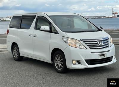 2013 Toyota Alphard