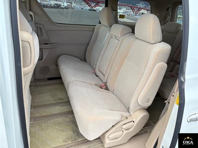 2013 Toyota Alphard - Thumbnail