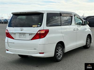 2013 Toyota Alphard - Thumbnail