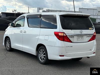 2013 Toyota Alphard - Thumbnail