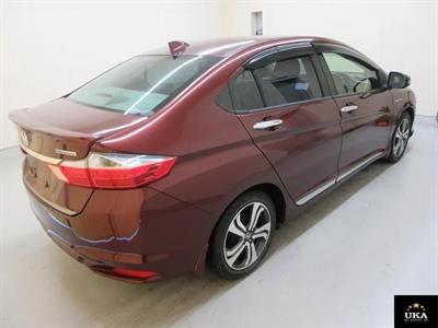 2015 Honda Grace - Thumbnail