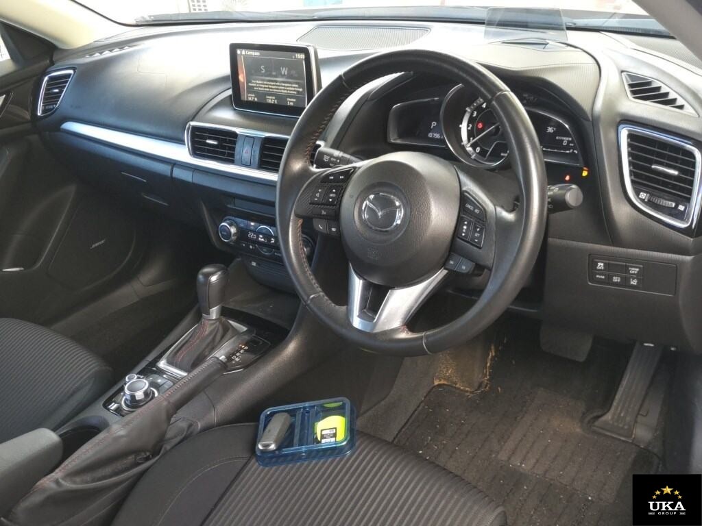 2014 Mazda Axela