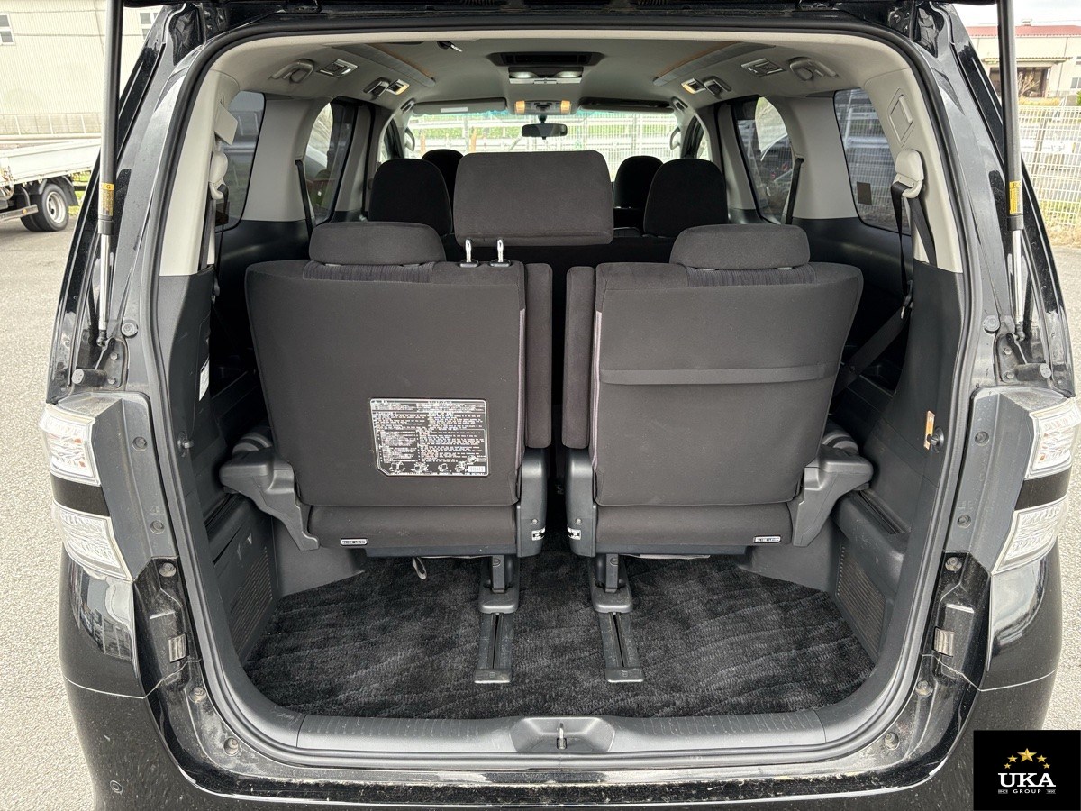 2012 Toyota Vellfire