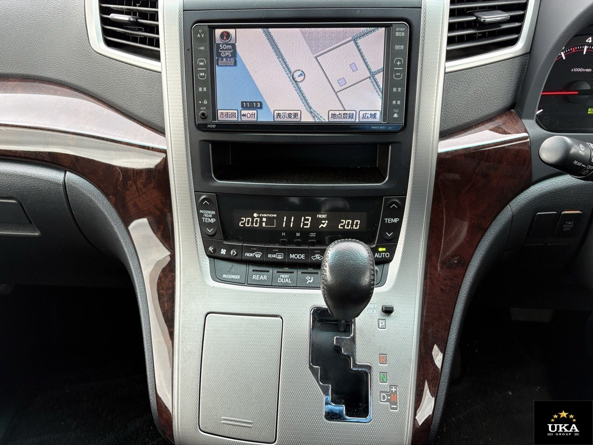 2012 Toyota Vellfire