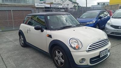 2012 BMW Mini Cooper - Thumbnail