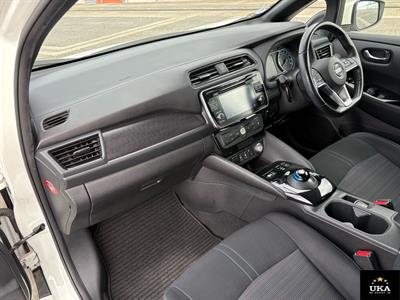 2019 Nissan Leaf - Thumbnail