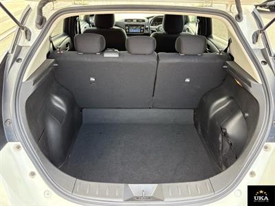 2019 Nissan Leaf - Thumbnail