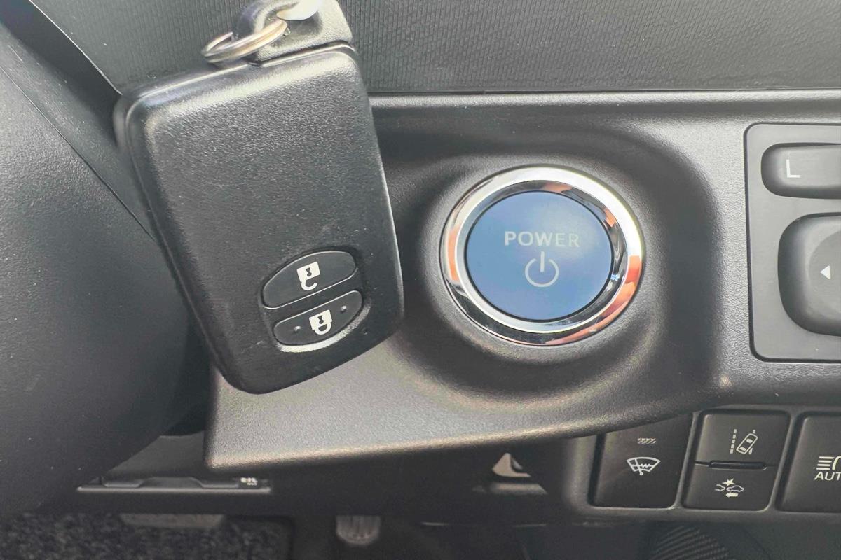 2017 Toyota Aqua