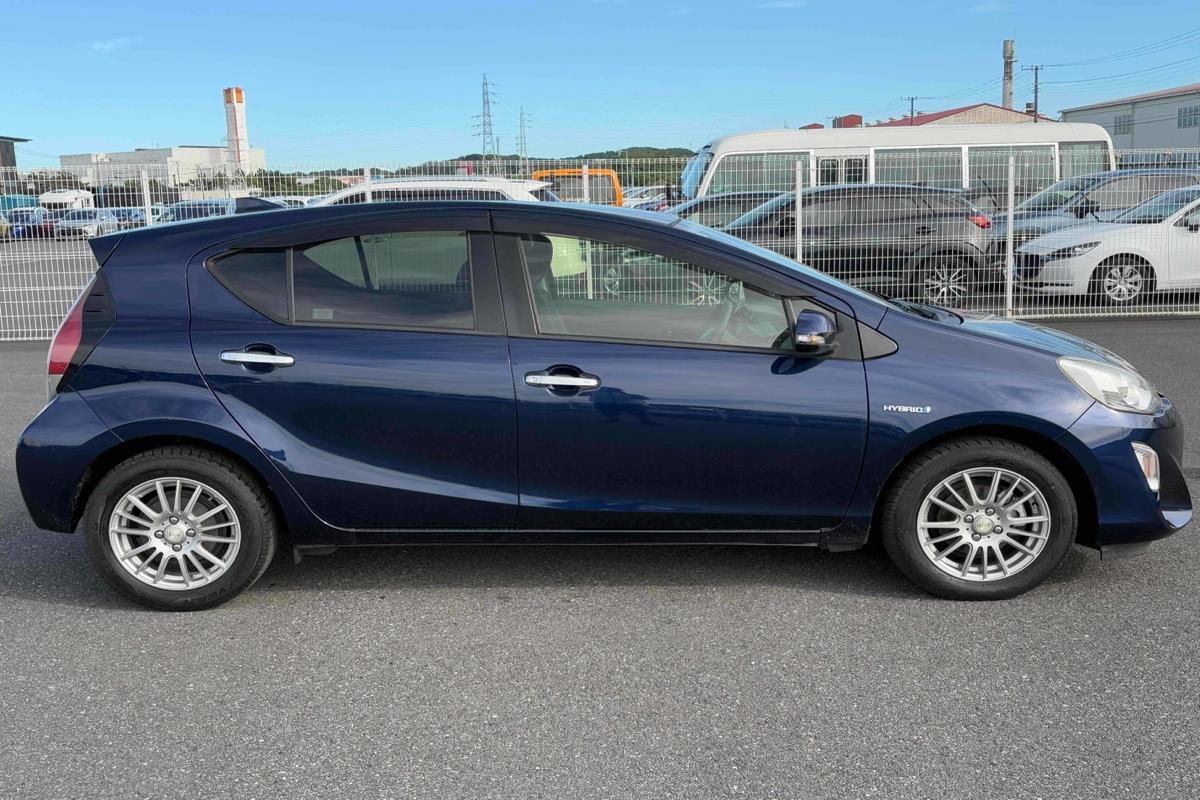 2017 Toyota Aqua