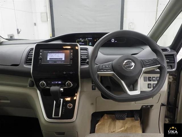 2017 Nissan Serena